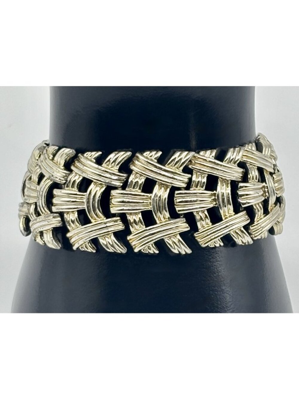 Vintage Coro Wide Linked Basket Weave Bracelet Gold-Tone Signed, Great Condition